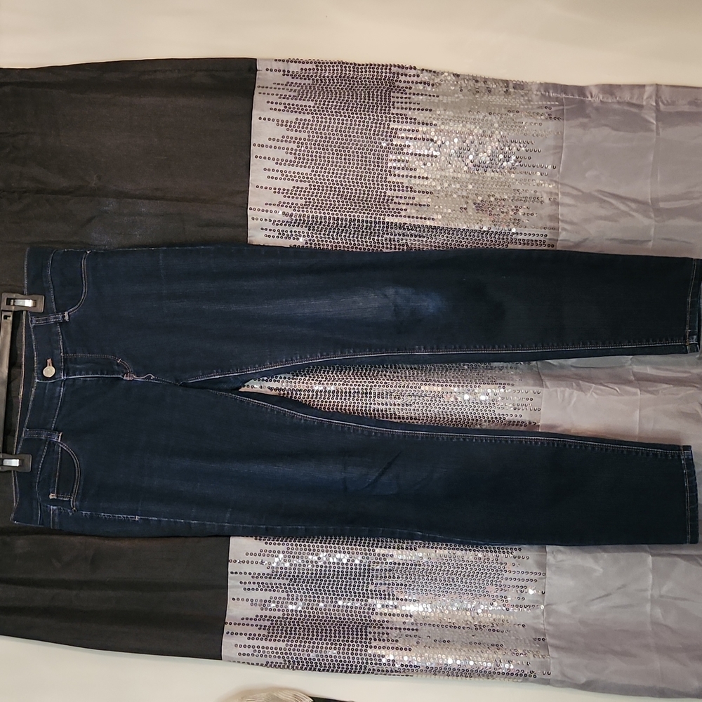 ⭐️WHITE HOUSE BLACK MARKET JEANS